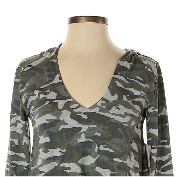 NWOT R&R Surplus Pullover Camo Hoodie w Thumbholes - Picture 2 of 3